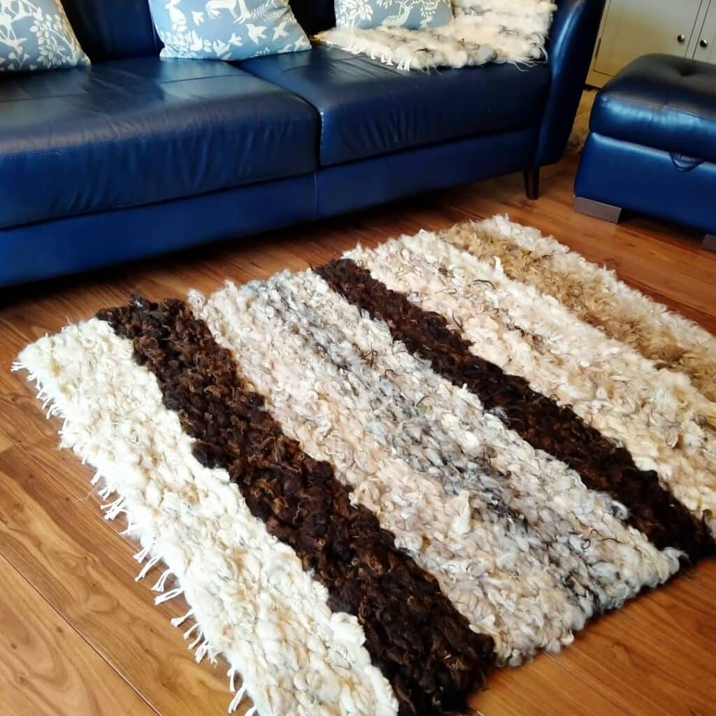 Large Peg Loom Rug – Commission