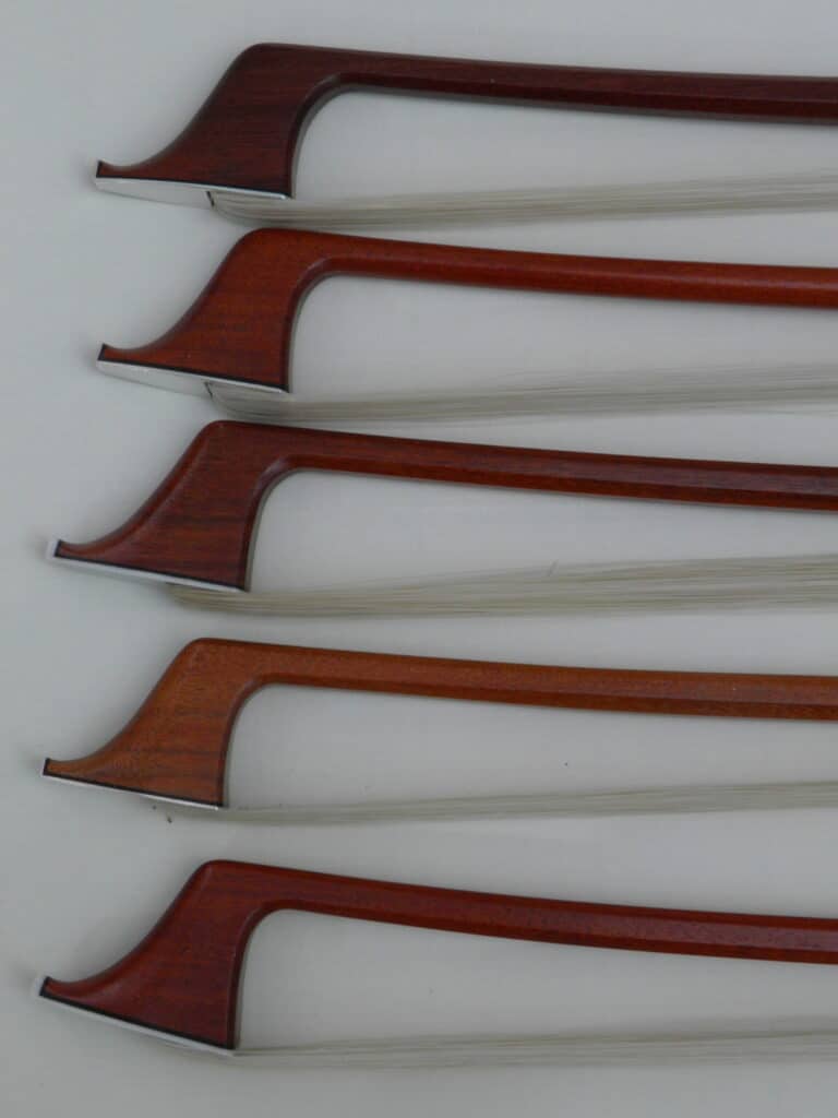 Bows for instruments of the violin family