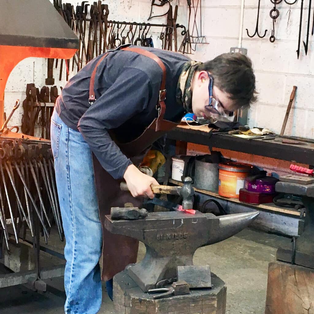 Oliver Kinge, Blacksmith