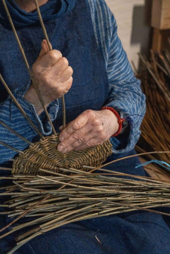Weaving willow