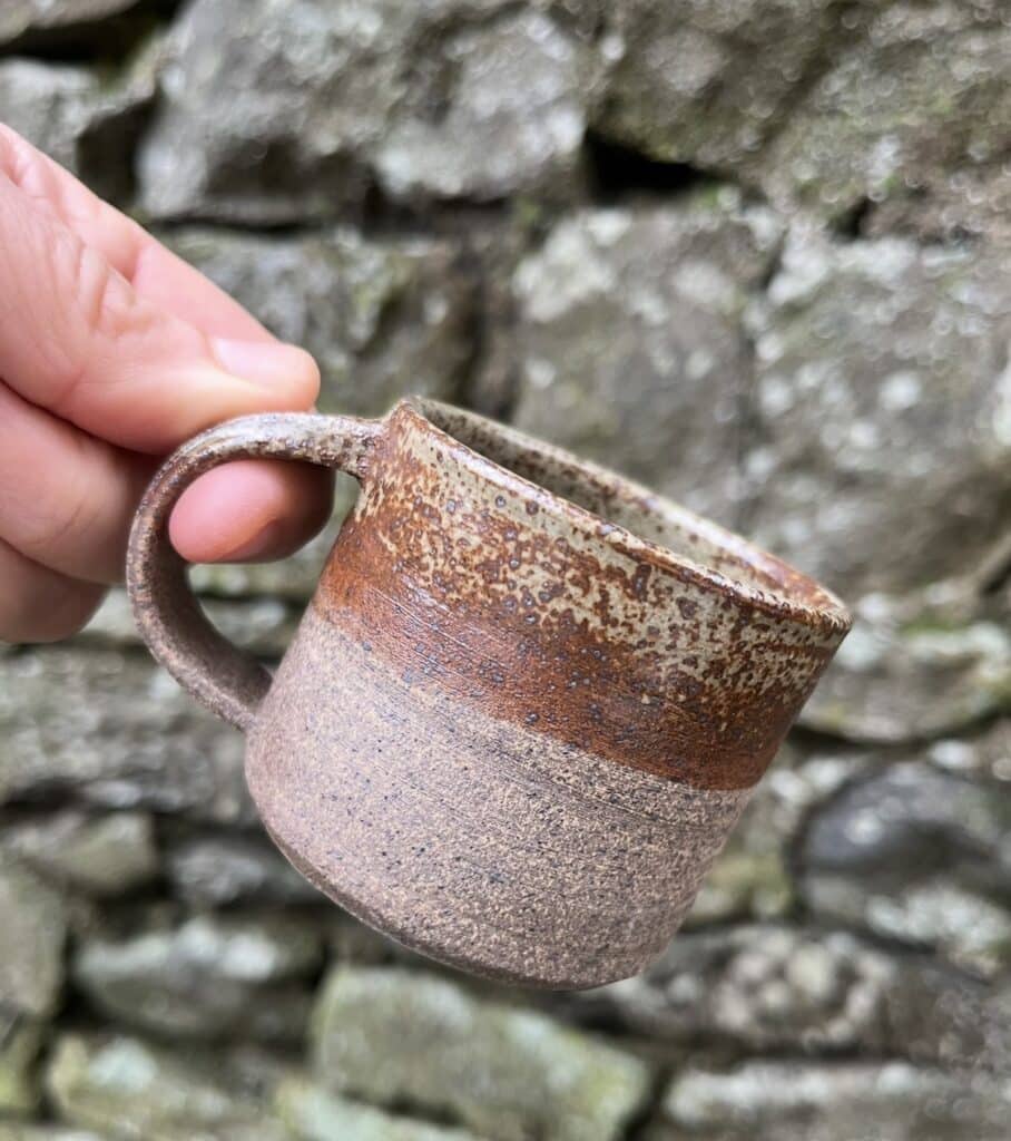 Dark espresso muglet with thistle ash