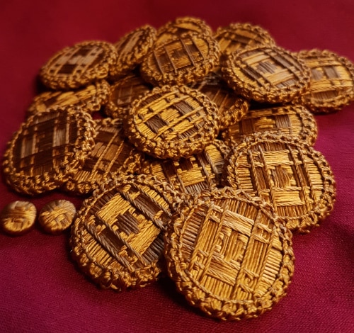 Silk passementerie buttons