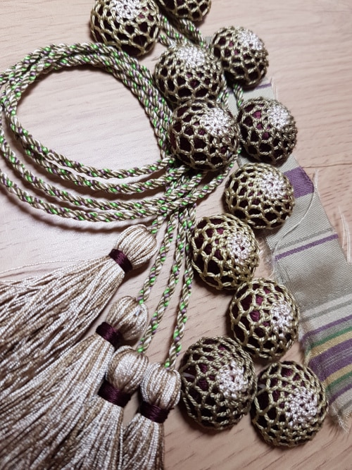 Buttons and trimmings for Victorian gown