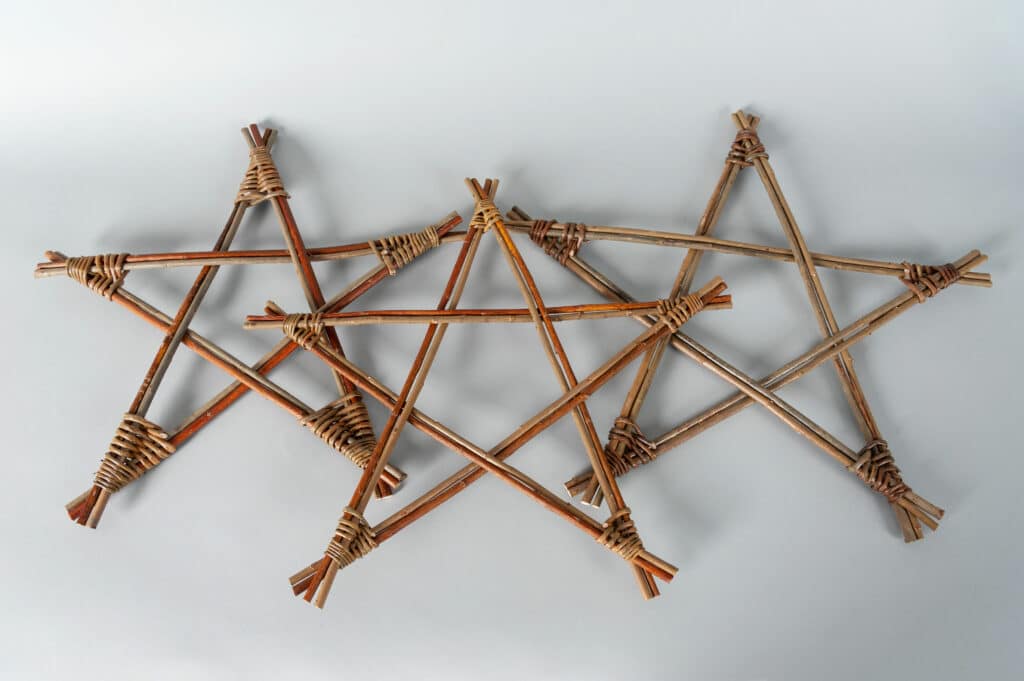 Handmade Willow Star Medium