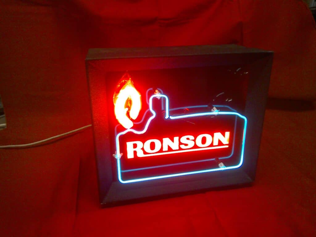 Vintage RONSON sign restoration – private collection