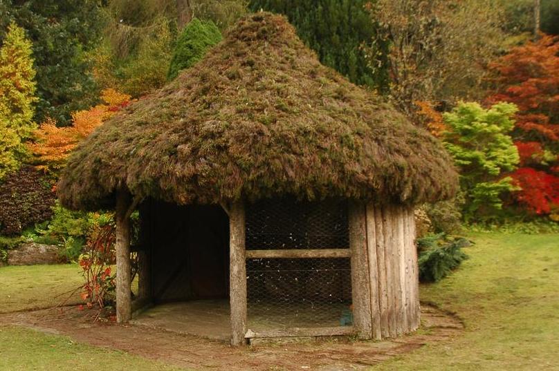Renovating the roof of a 19th century pavillion