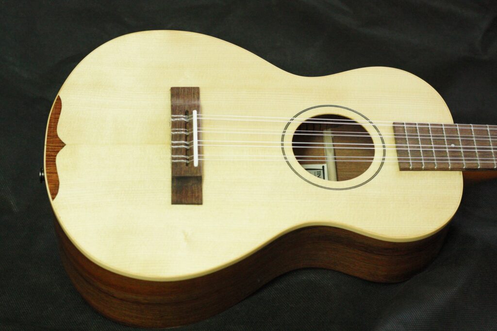 8 string tenor ukulele