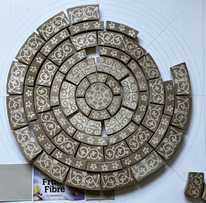 Part completed unfired roundel