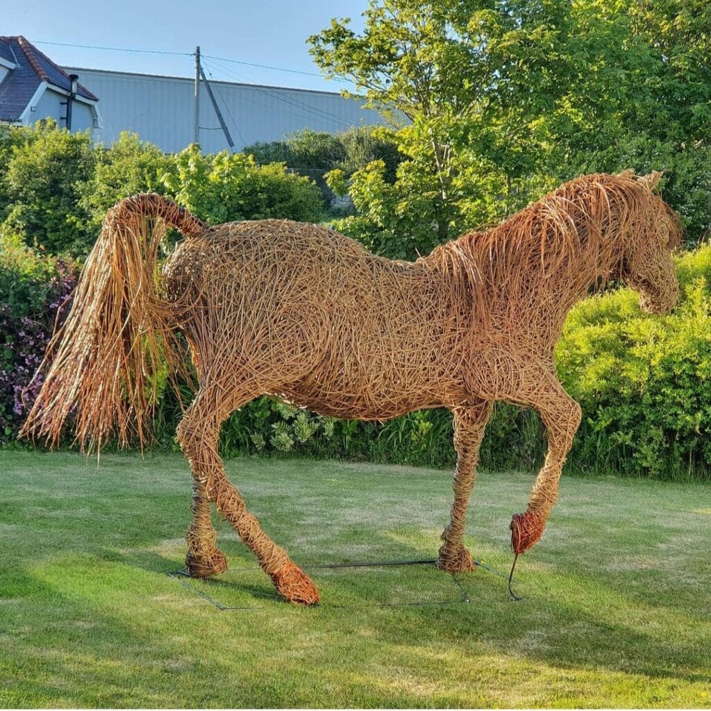 Life size horse 🐎