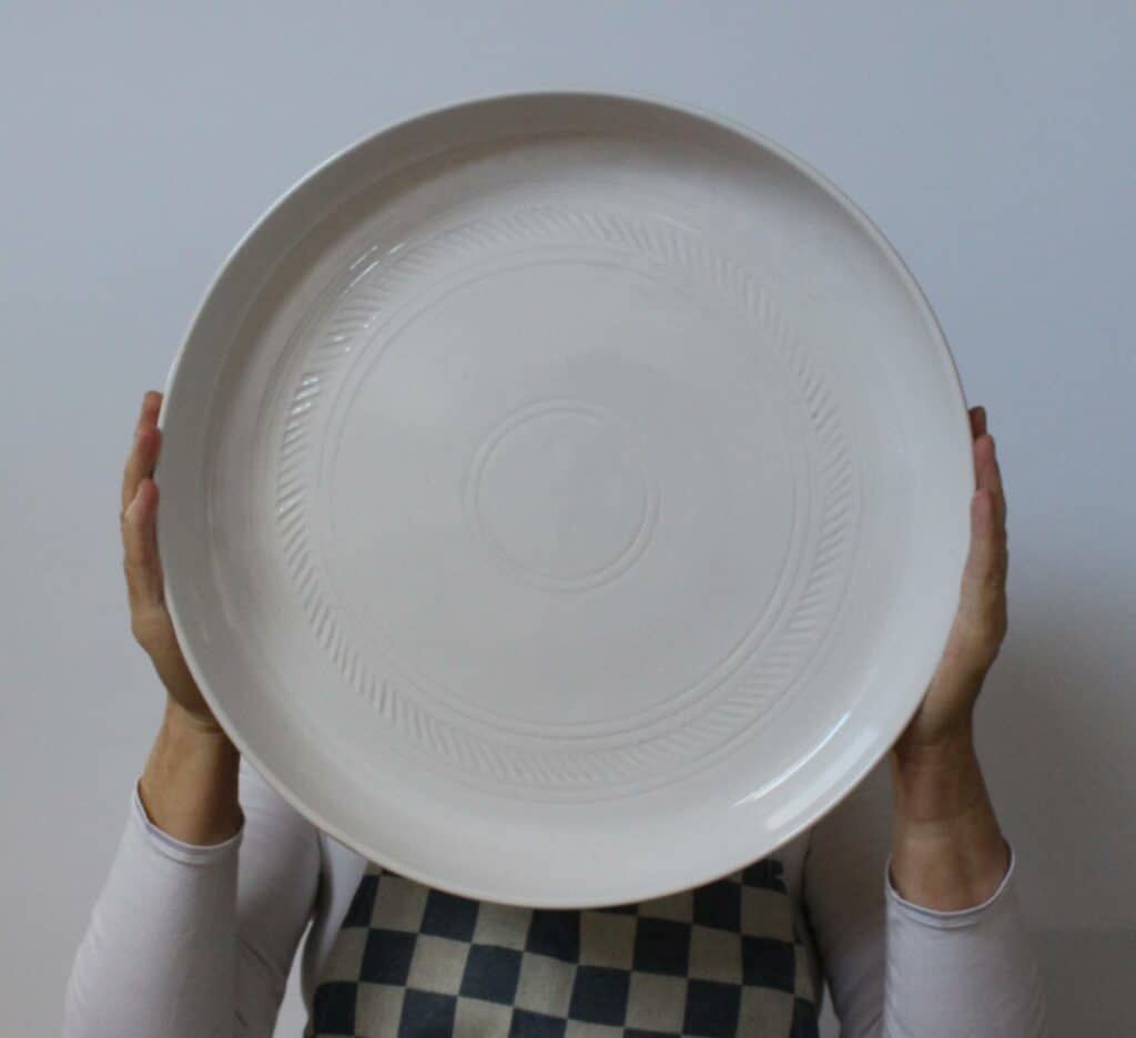 large serving dish