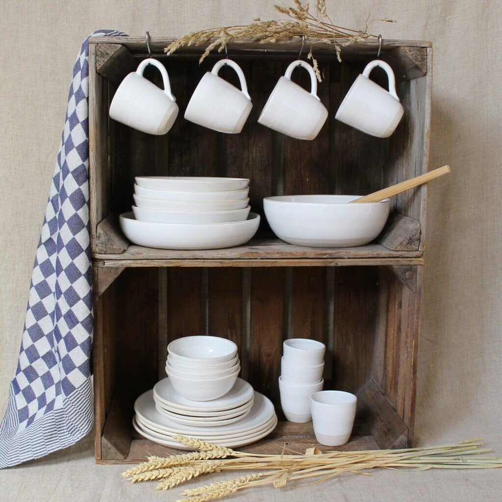 country dinner set