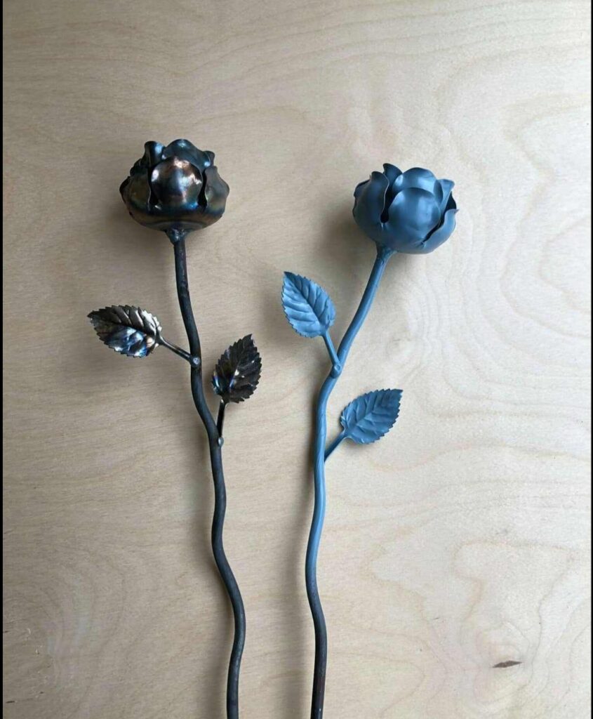 Steel roses forged and arc welded