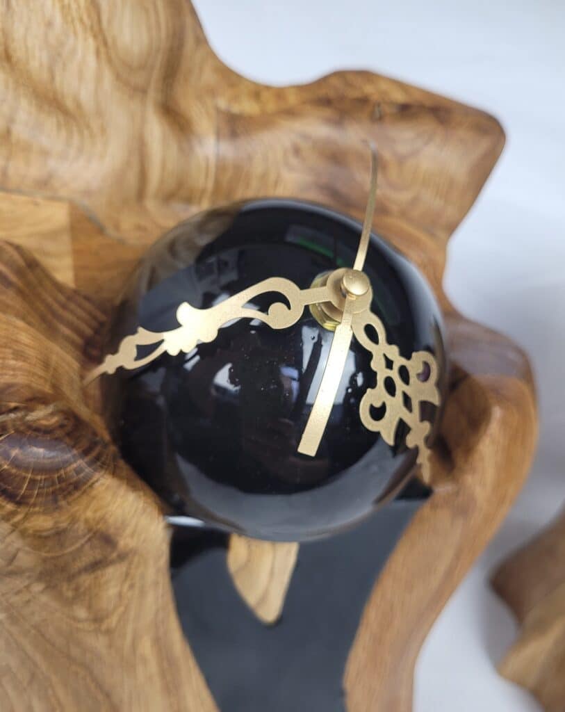 Time Overflow collection. Black