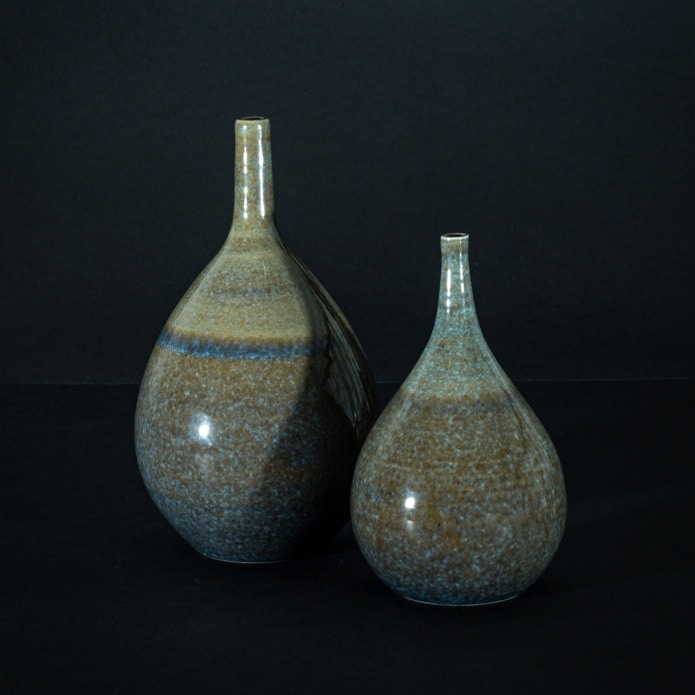 Flowing Moss Vessels