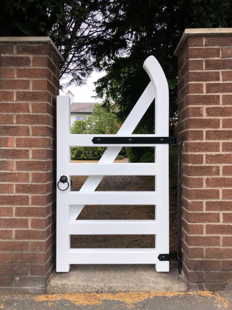 Bespoke-Accoya-Hockey-Stick-Gate